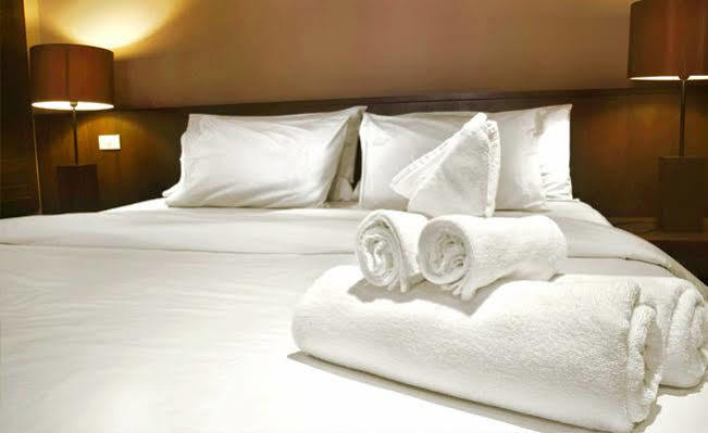 Vip Hotel Skopje - New Management Luaran gambar