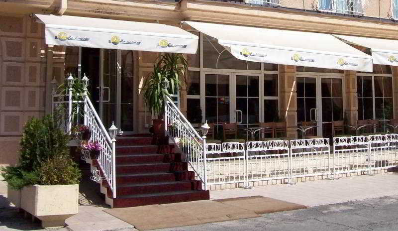 Vip Hotel Skopje - New Management Luaran gambar